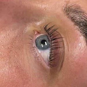 Lash Lift & Tint treatment